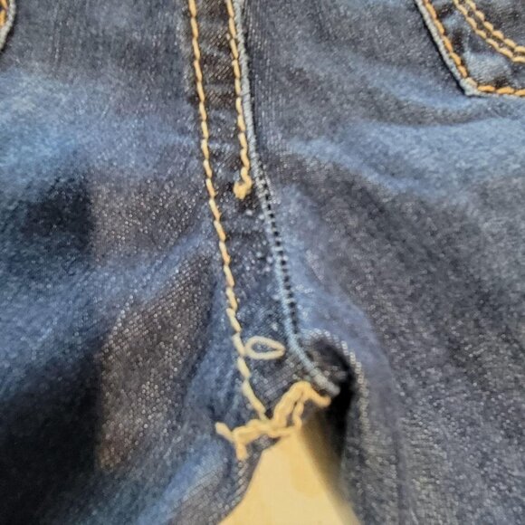 Silver Jeans Sz 29 Aiko Mid Capri Medium Wash Straight Leg Blue Denim Jeans - Picture 4 of 11